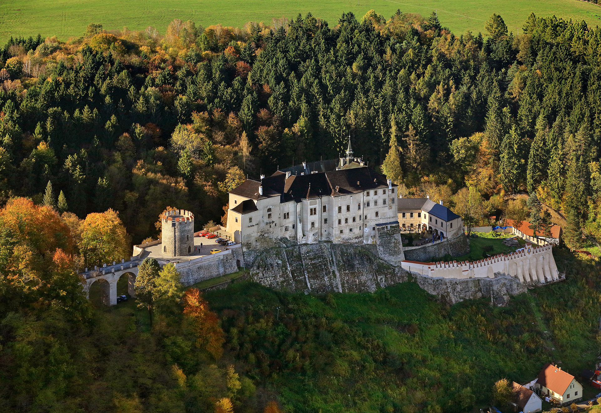 Замок Чешский Штернберг Фото